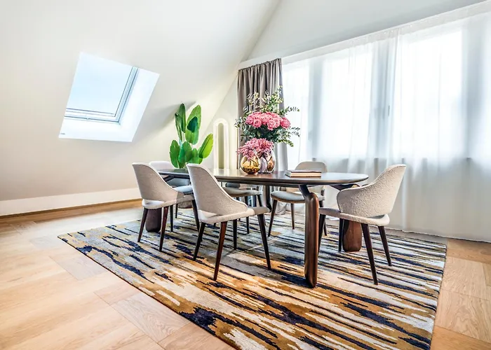 Bahnhofstrasse Designer Penthouse Private Rooftop アパート