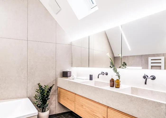 Bahnhofstrasse Designer Penthouse Private Rooftop * チューリッヒ