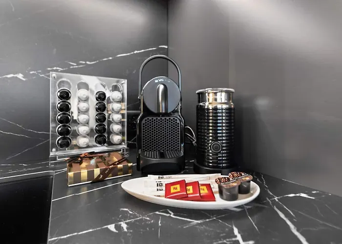 Bahnhofstrasse Designer Penthouse Private Rooftop アパート