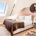 Bahnhofstrasse Designer Penthouse Private Rooftop Appartement Zurich
